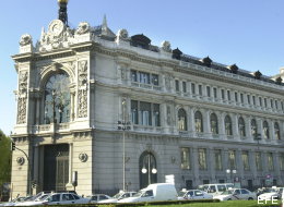 El Banco de España propone contratar por debajo del salario mínimo