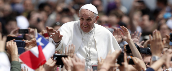 Cinq raisons pour lesquelles le pape François voyagera peu R-PAPE-FRANCOIS-large570