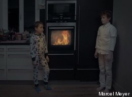 Il immortalise ses cauchemars d'enfant en GIF