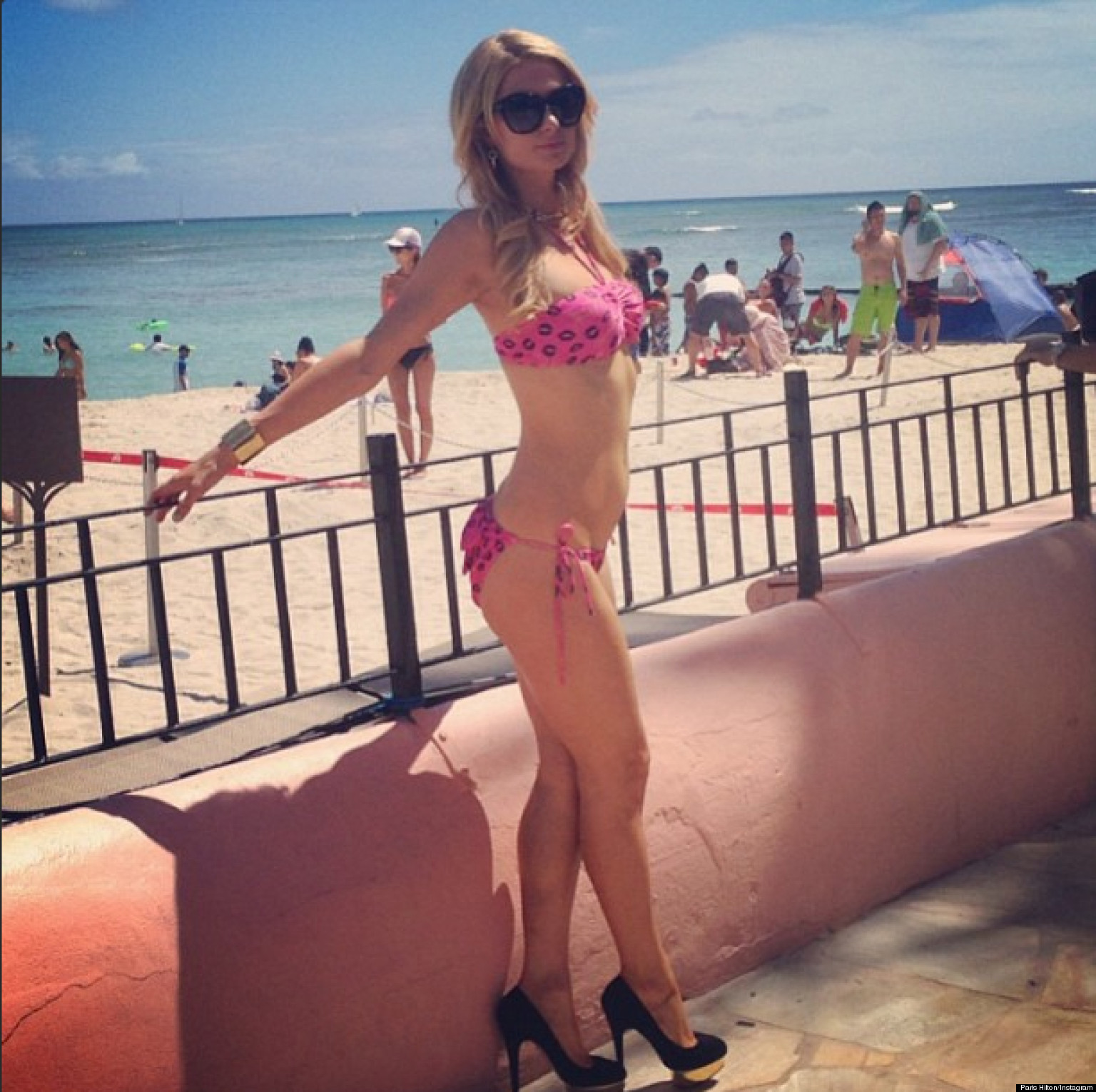 Paris Hilton's Bikini Body Graces Instagram (PHOTOS) | HuffPost1536 x 1530