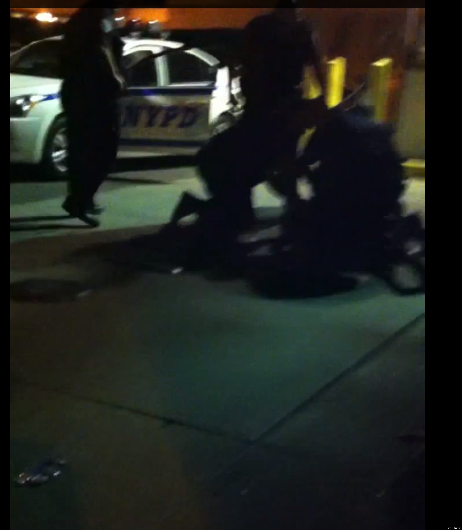 New York Police Officers Allegedly Harass Gay Men In Violent Video Huffpost 4494