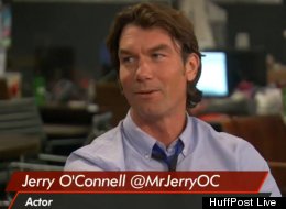 WATCH: Jerry O'Connell Is Outnumbered, But He's Ok With It