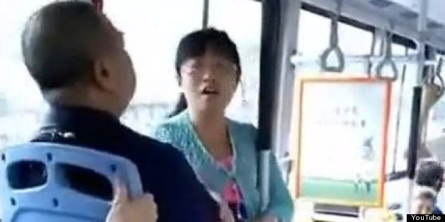 Woman And Man Have Bizarre Fight On Chinese Bus Huffpost