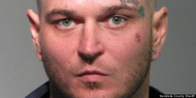 h-RICK-MYERS-ARRESTED-ALLIGATOR-IN-BACKP