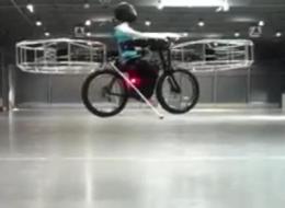 Vélo volant: notre futur mode de transport? (VIDÉO)