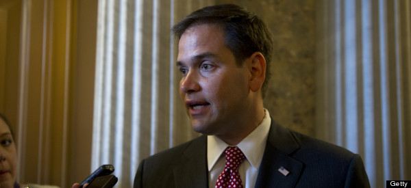 Rubio amenaza con abandonar lucha migratoria si hay beneficios para parejas gays