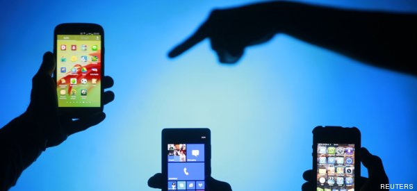Apple revela que EEUU le exigió datos de 5.000 usuarios