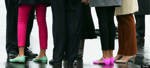 Obama y sus hijas llegan con mucho color a cumbre del G8