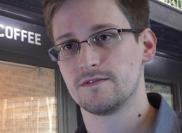 Edward Snowden 'Hiding In Guardian Coffee Shop'