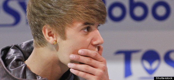 Bieber atropella a un peatón en Hollywood