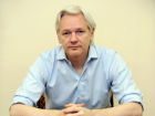 Julian Assange Asylum: What Would One Year Inside Do To Your Body?