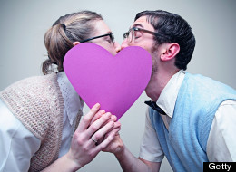 National Kissing Day: Everything You Need To Know About Locking Lips (INFOGRAPHIC)