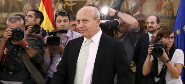 Wert revisará las exigencias para obtener una beca