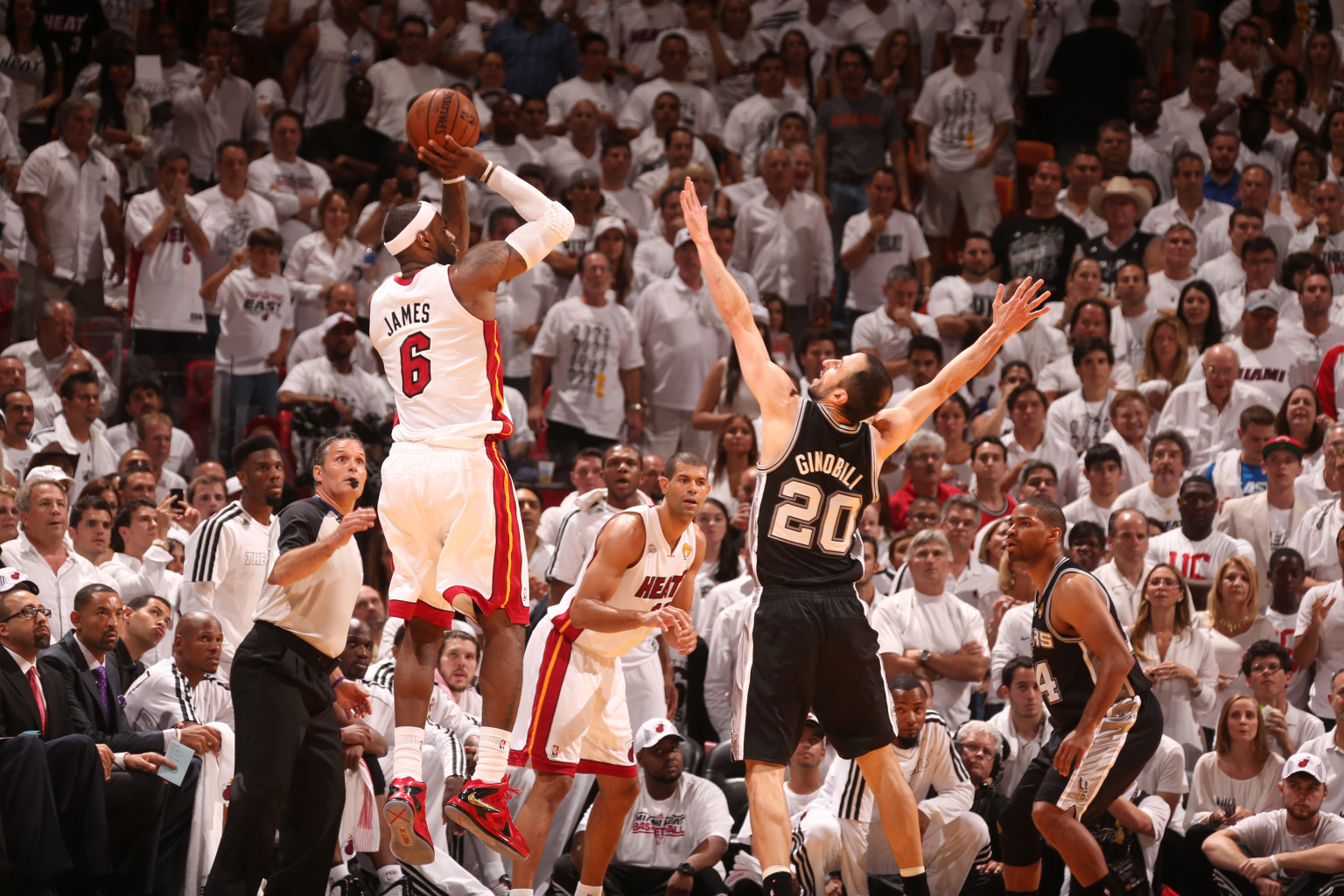 LeBron Game 7 GIF: Every Shot NBA Finals MVP Made In Final Game vs. Spurs | HuffPost