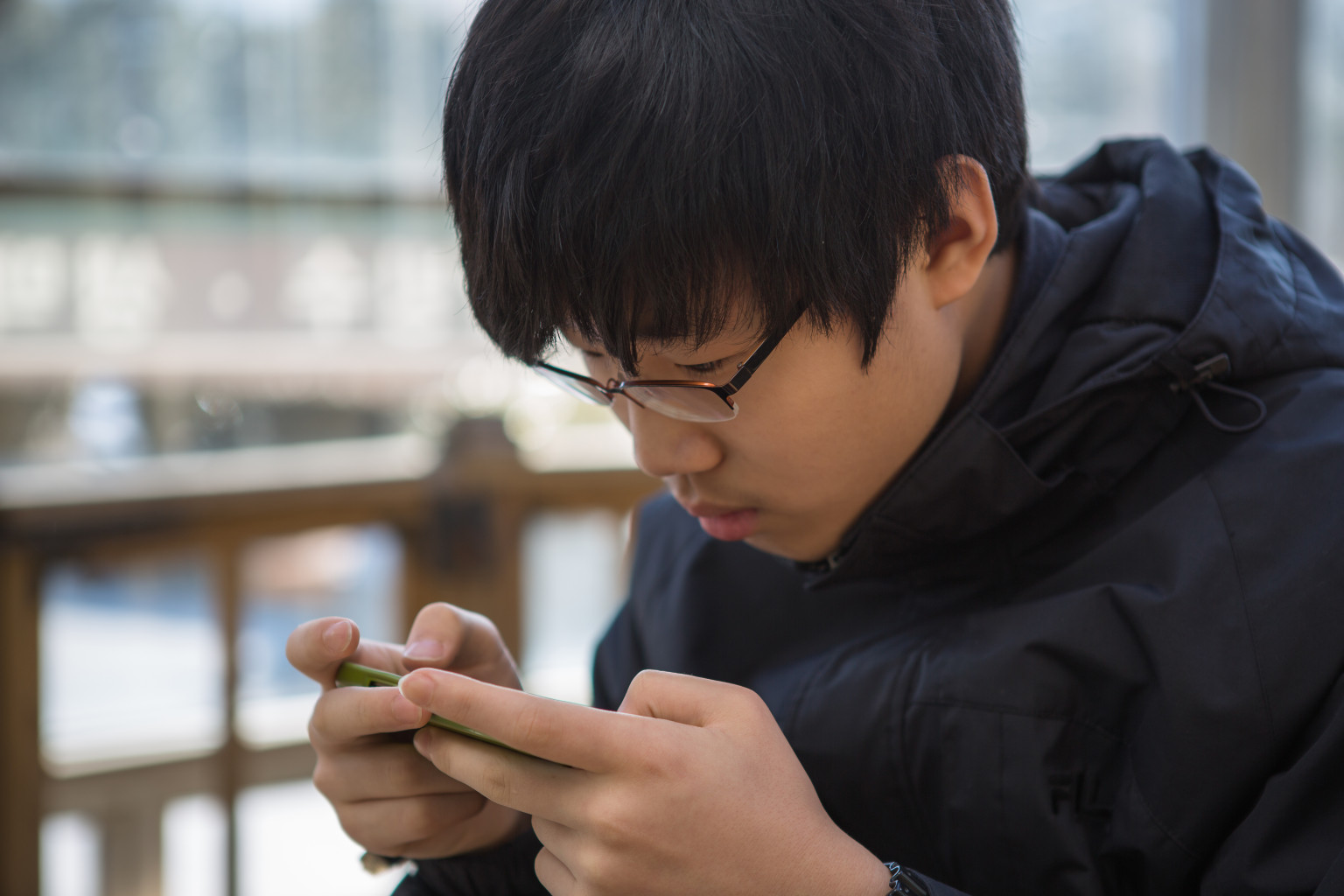 Cell Phone Experiment By MacArthur Genius Gets Students To Say They