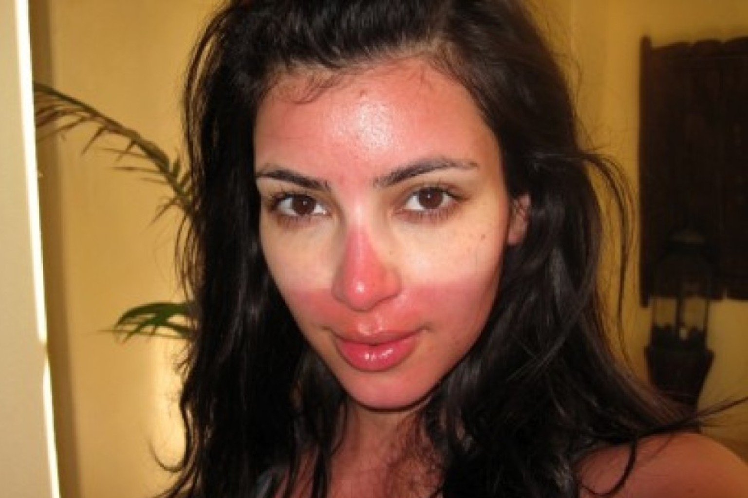 makeup-for-sunburned-skin-3-tips-to-cover-up-the-redness-video