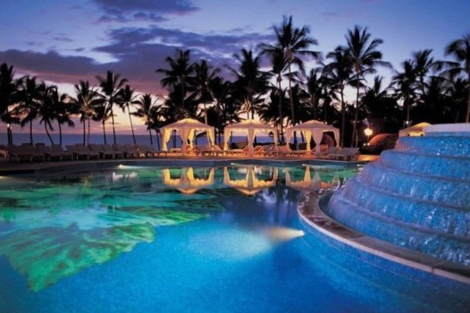 Cool Off at These Inviting SwimUp Bars HuffPost