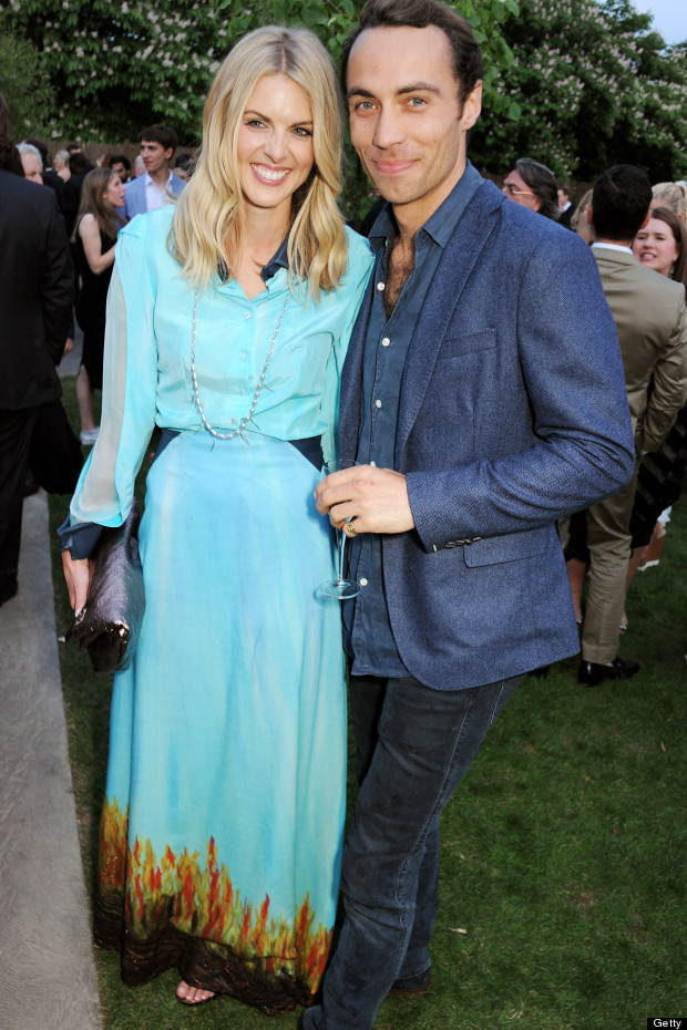 Donna Air couple