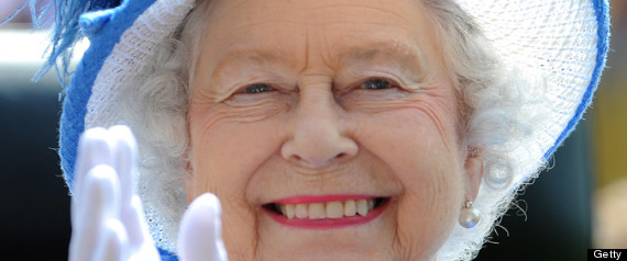 queen pay rise