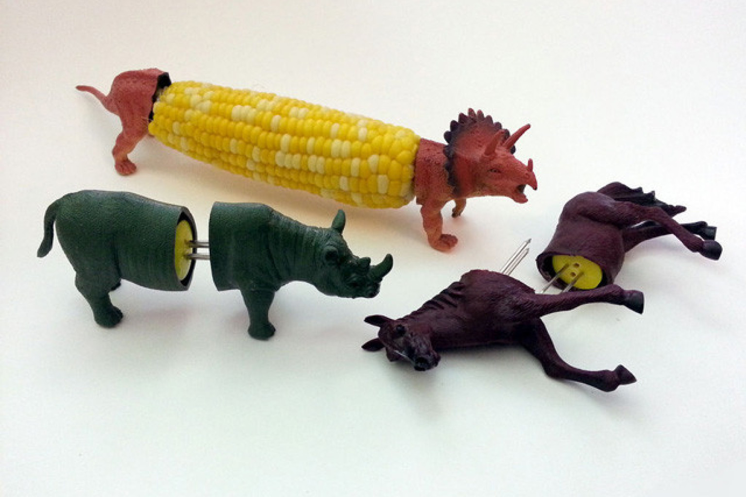 DIY Corn Cob Holders Mikeasaurus' Incredible Instructables Project