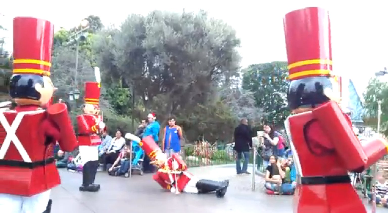 disneyland toy soldiers