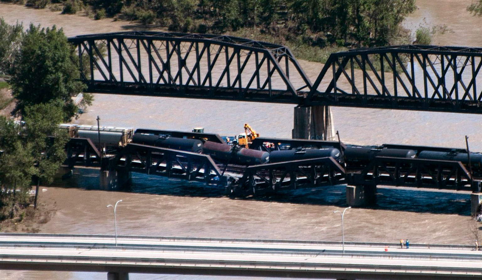 Calgary Flooding CP Rail Says Safety s Top Priority Despite Layoffs 