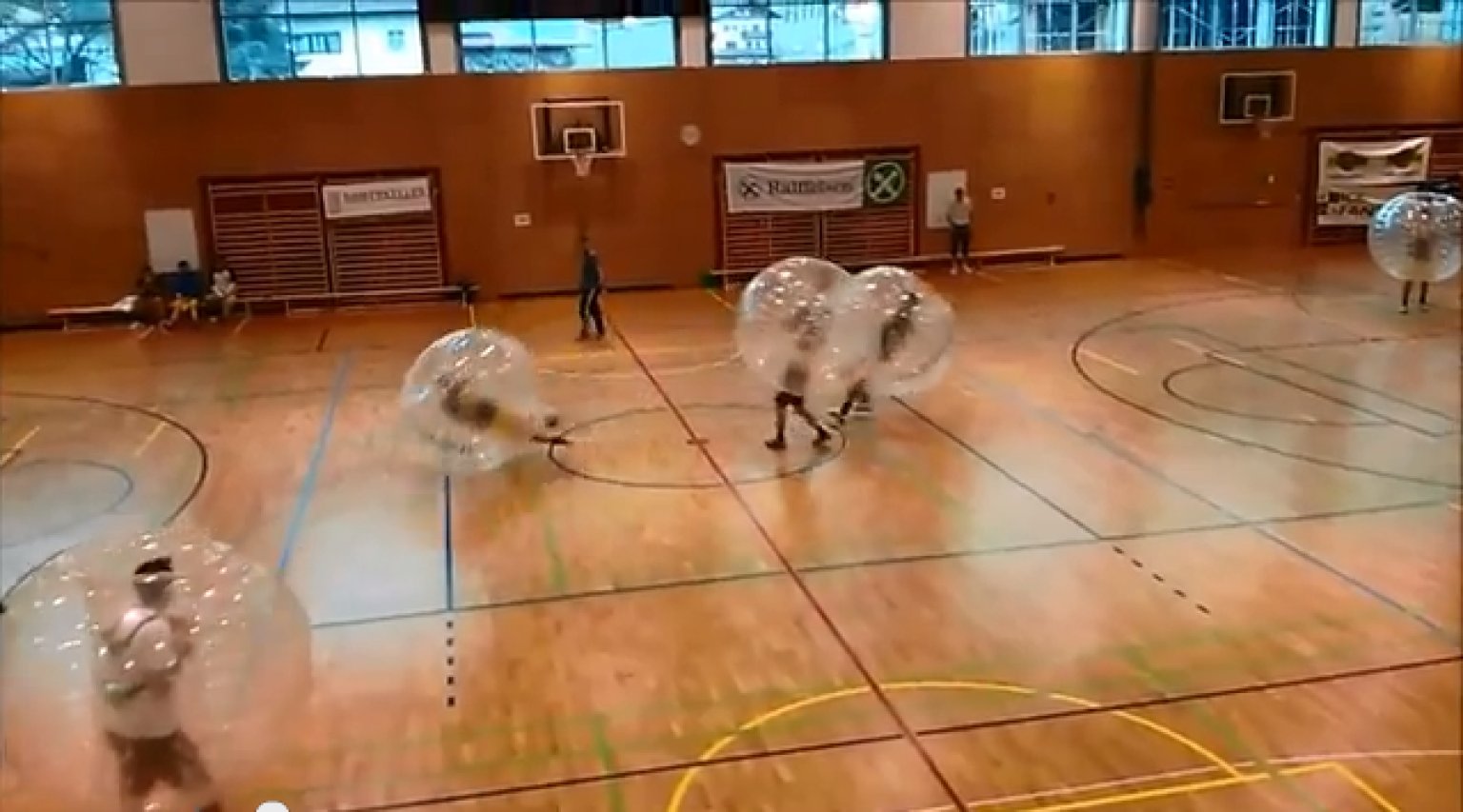 Bubble Soccer Makes Regular Soccer Look Way Too Easy (VIDEO) HuffPost