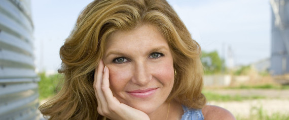 TAMI TAYLOR