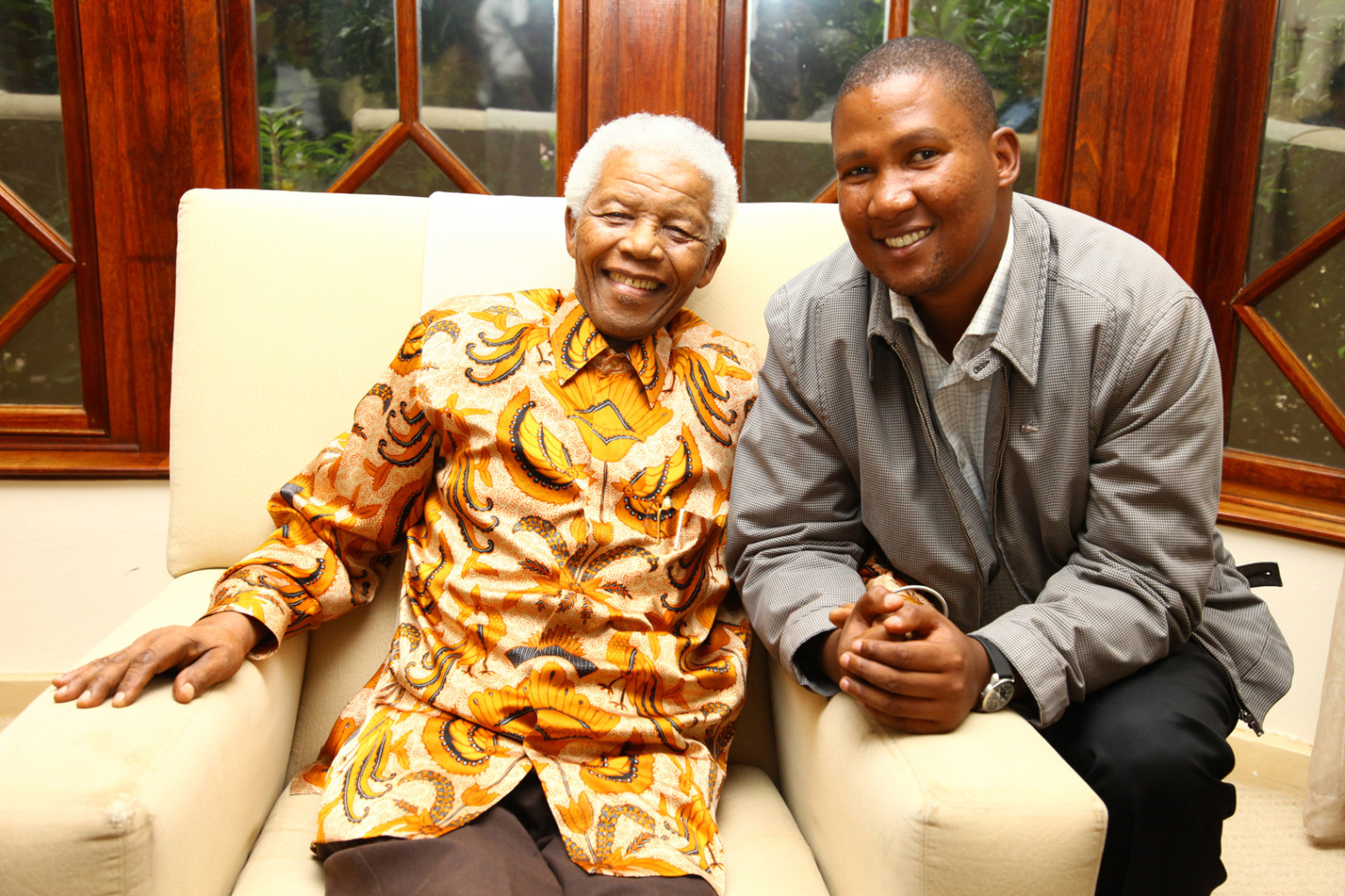 mandela-grandson-mandla-accused-of-grave-tampering-huffpost-uk