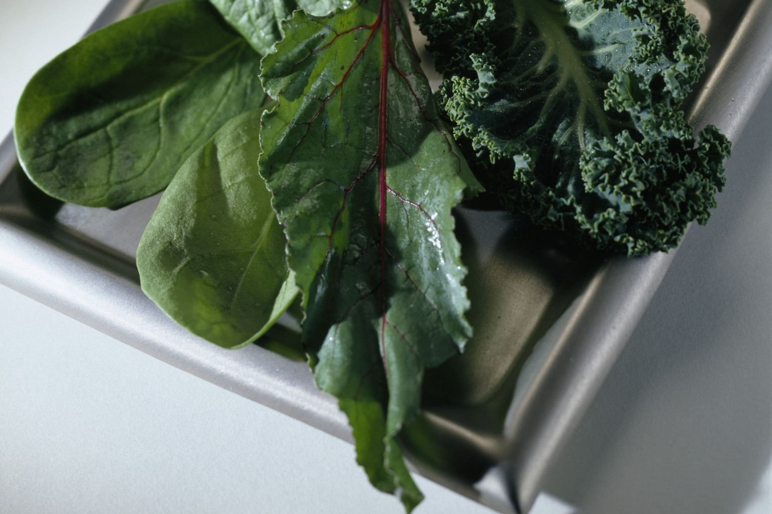 Kale vs Spinach: Which Is Healthier?