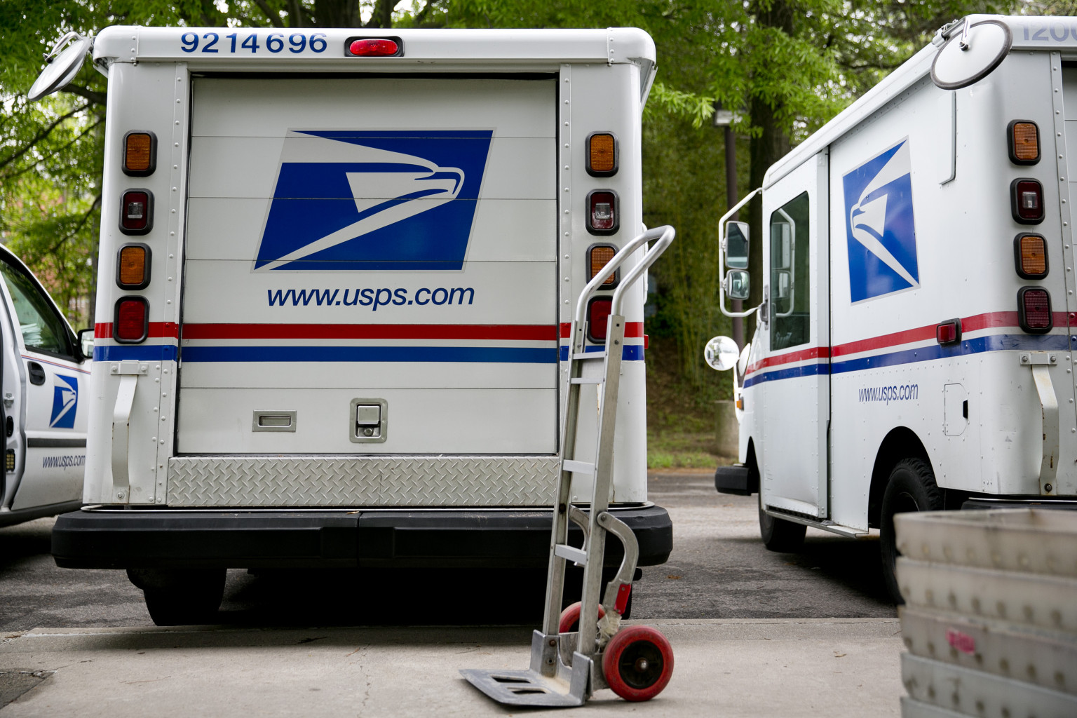 ride on mail truck