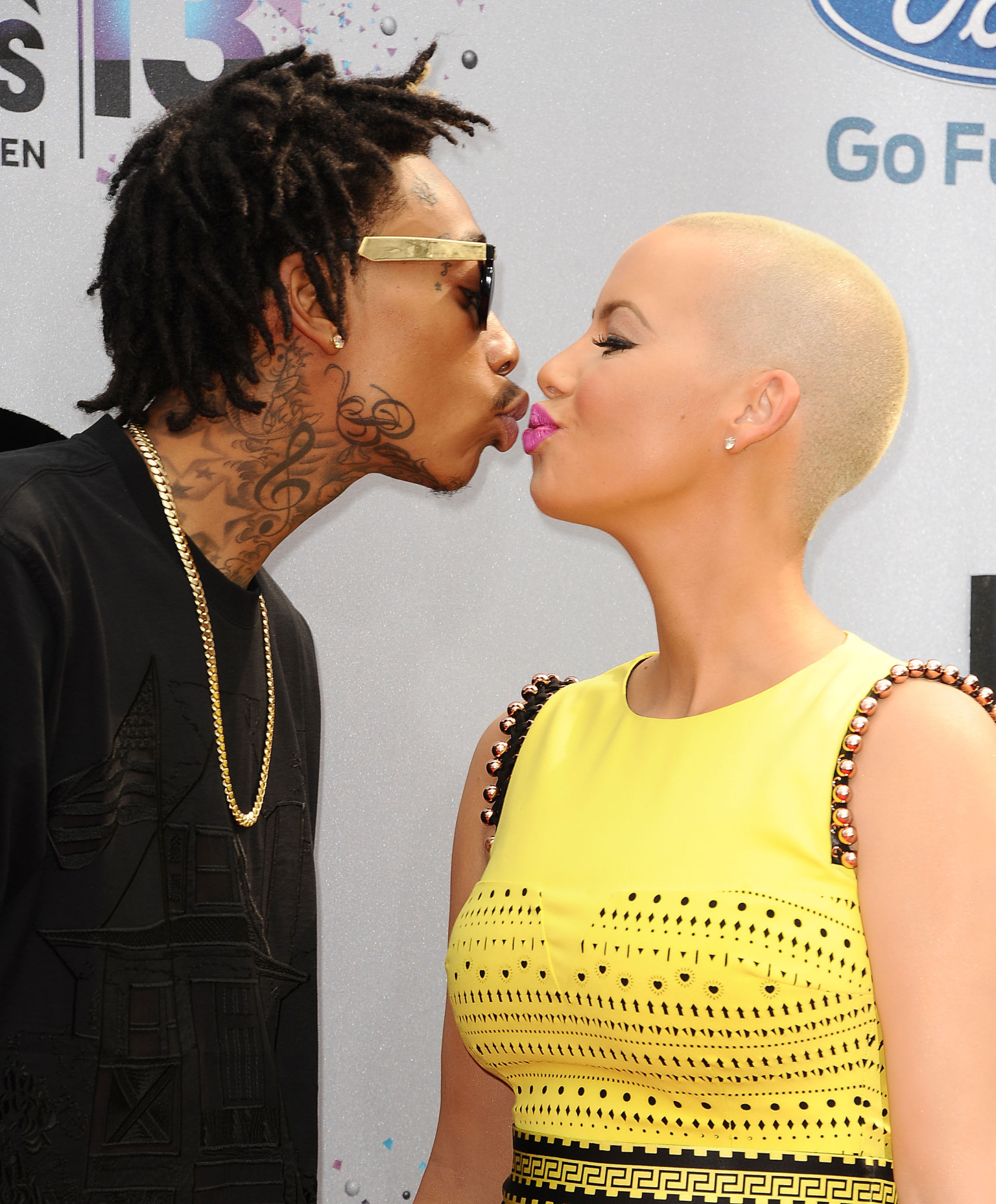 Wiz Khalifa Amber Rose Married Rapper Weds Girlfriend Huffpost