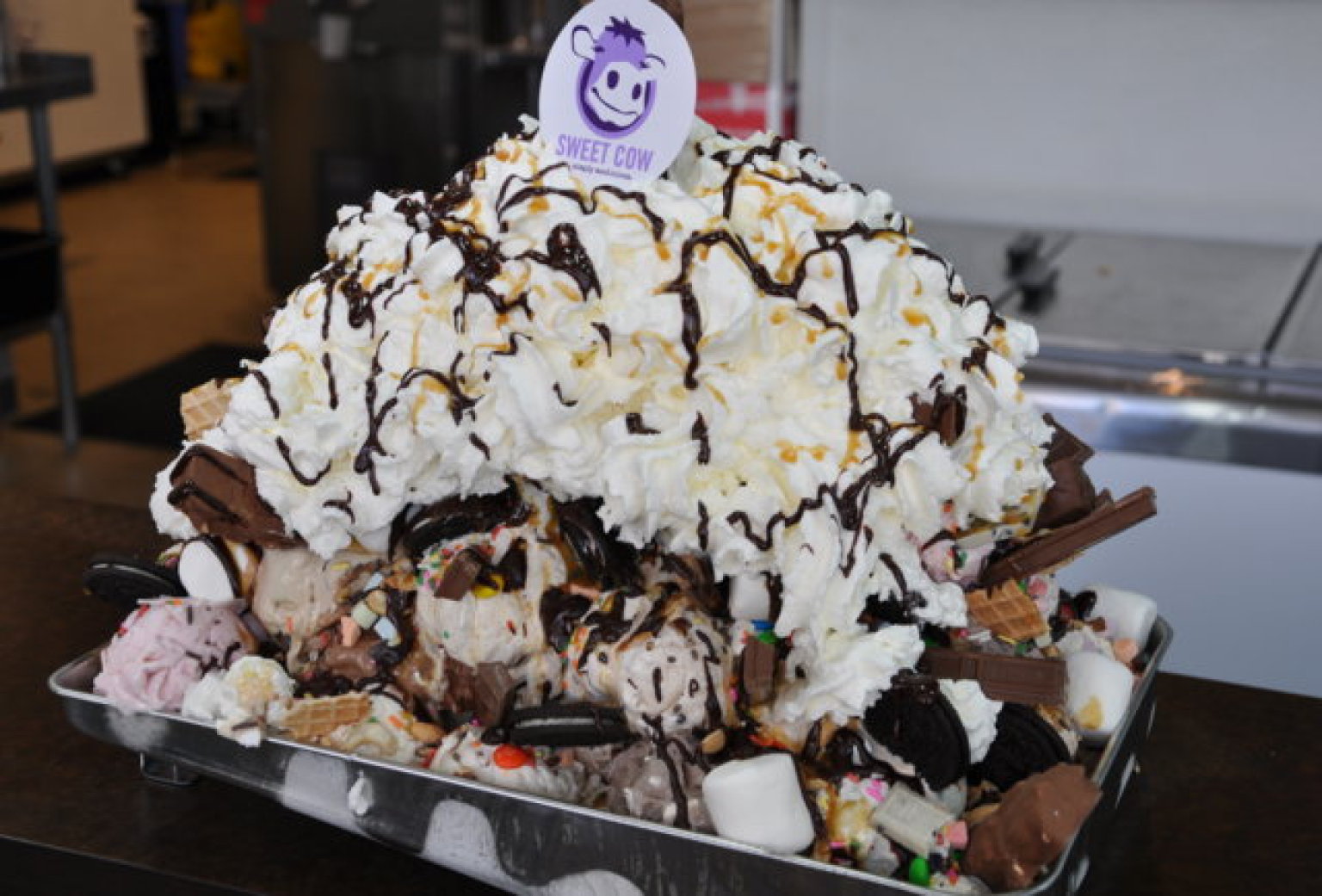 we-ve-created-the-world-s-greatest-ice-cream-sundae-thrillist