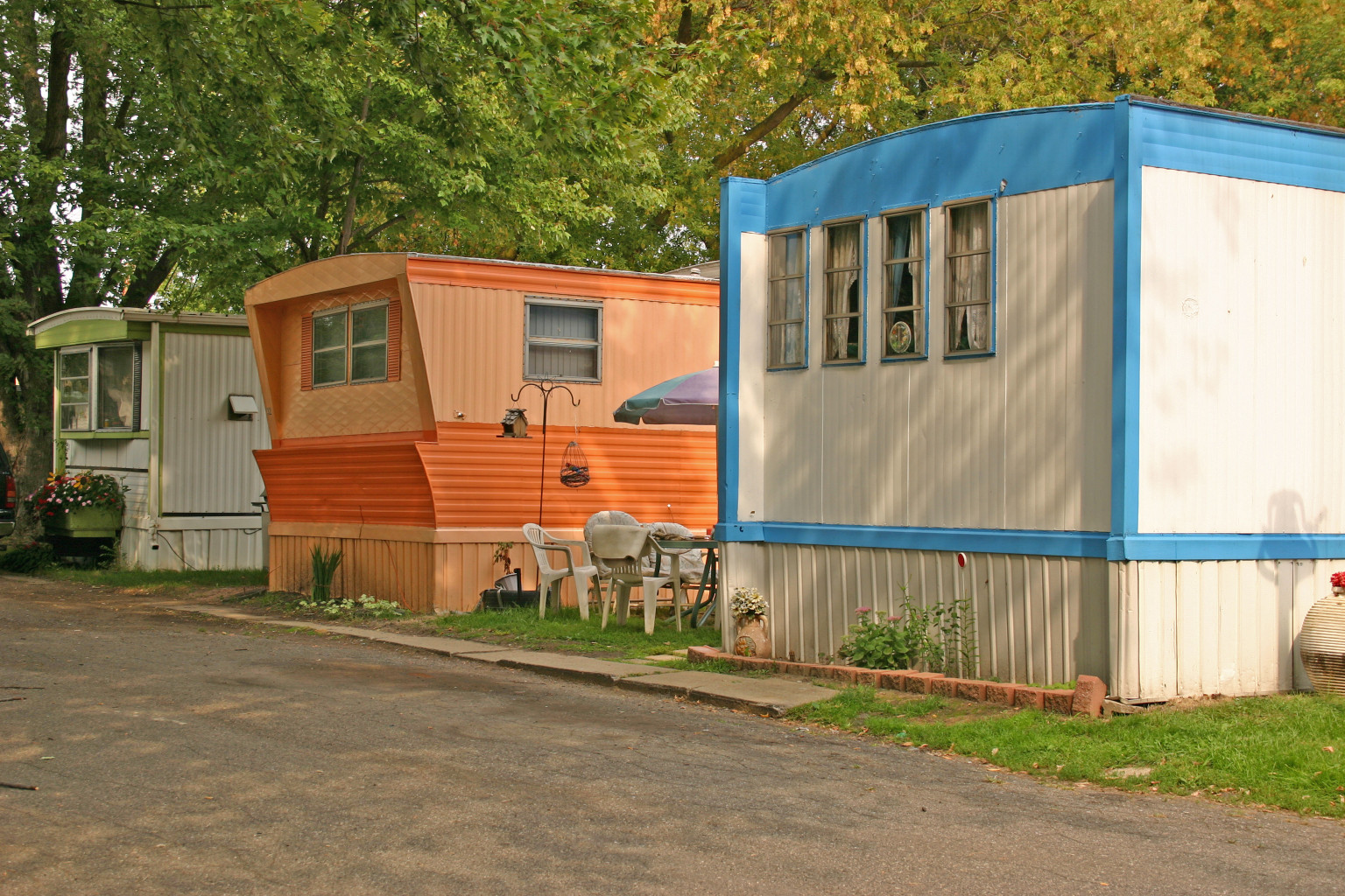 Vintage Postcard Completely Oversells Mobile Homes As ...