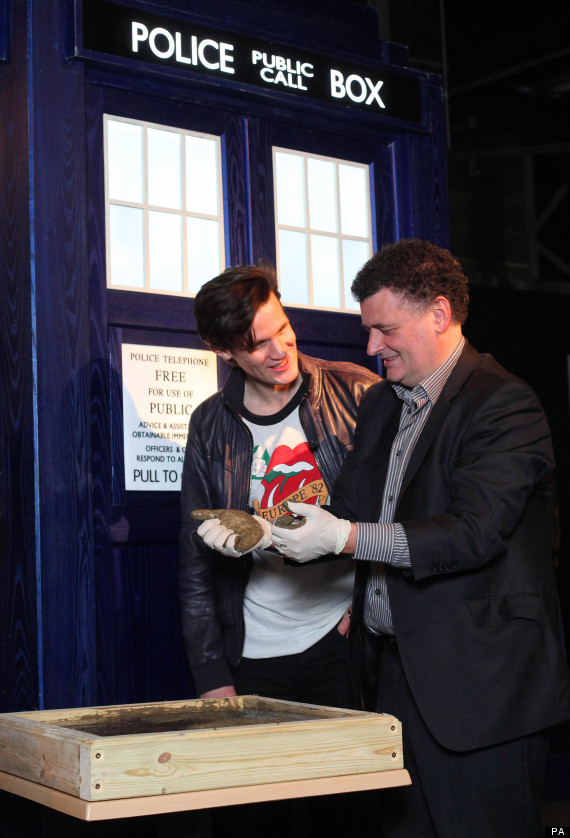 Doctor Whos Steven Moffat Finding New Doctor Is Terrifying 