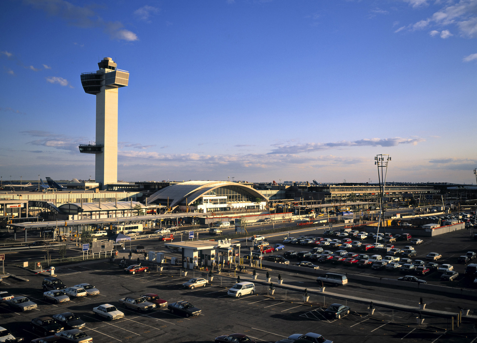 O JFK AIRPORT Facebook 