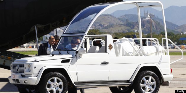 [Image: h-POPEMOBILE-628x314.jpg]