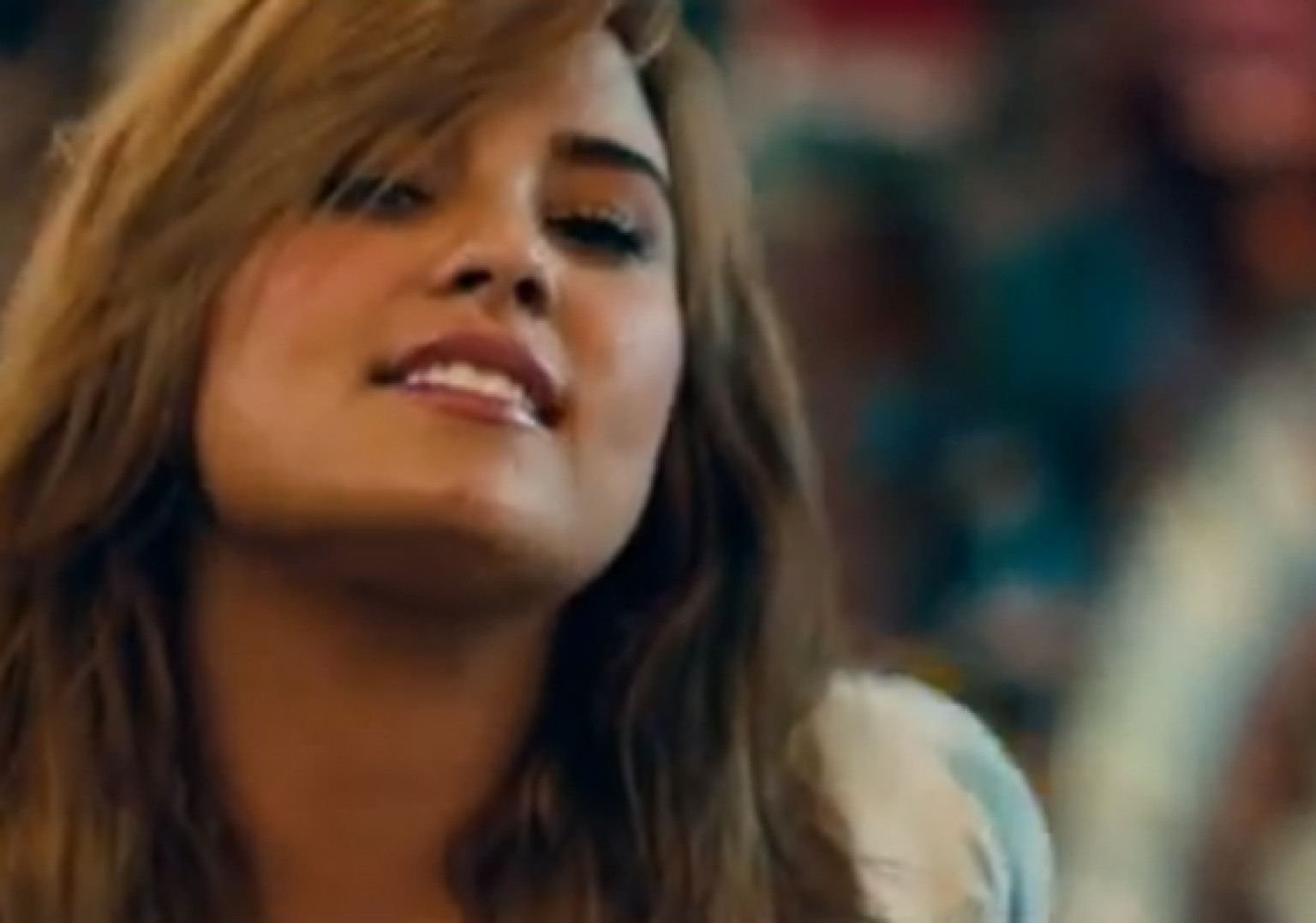 Demi Lovato estrena video de 'Made in the USA', codirigido por ella