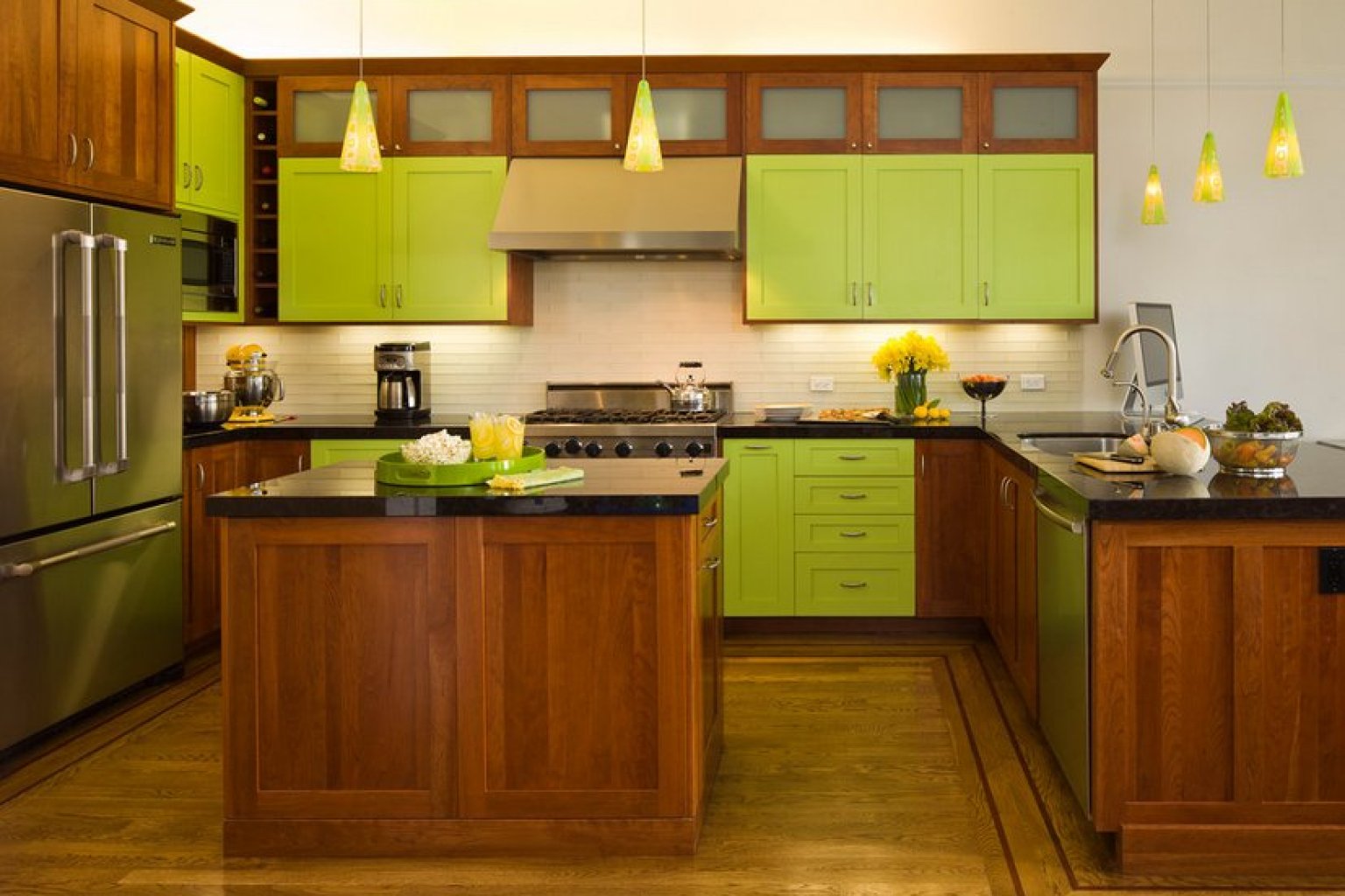 8-good-reasons-why-you-should-paint-everything-lime-green-photos