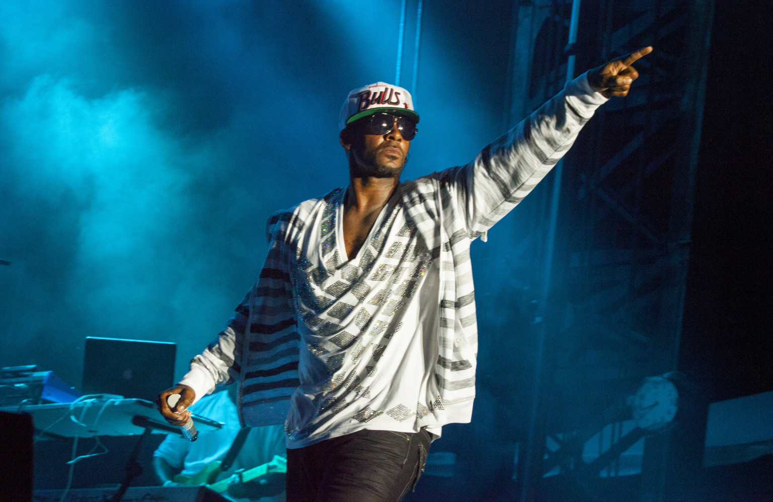 'My Story,' R. Kelly & 2 Chainz's New Single, Debuts Off Of 'Black