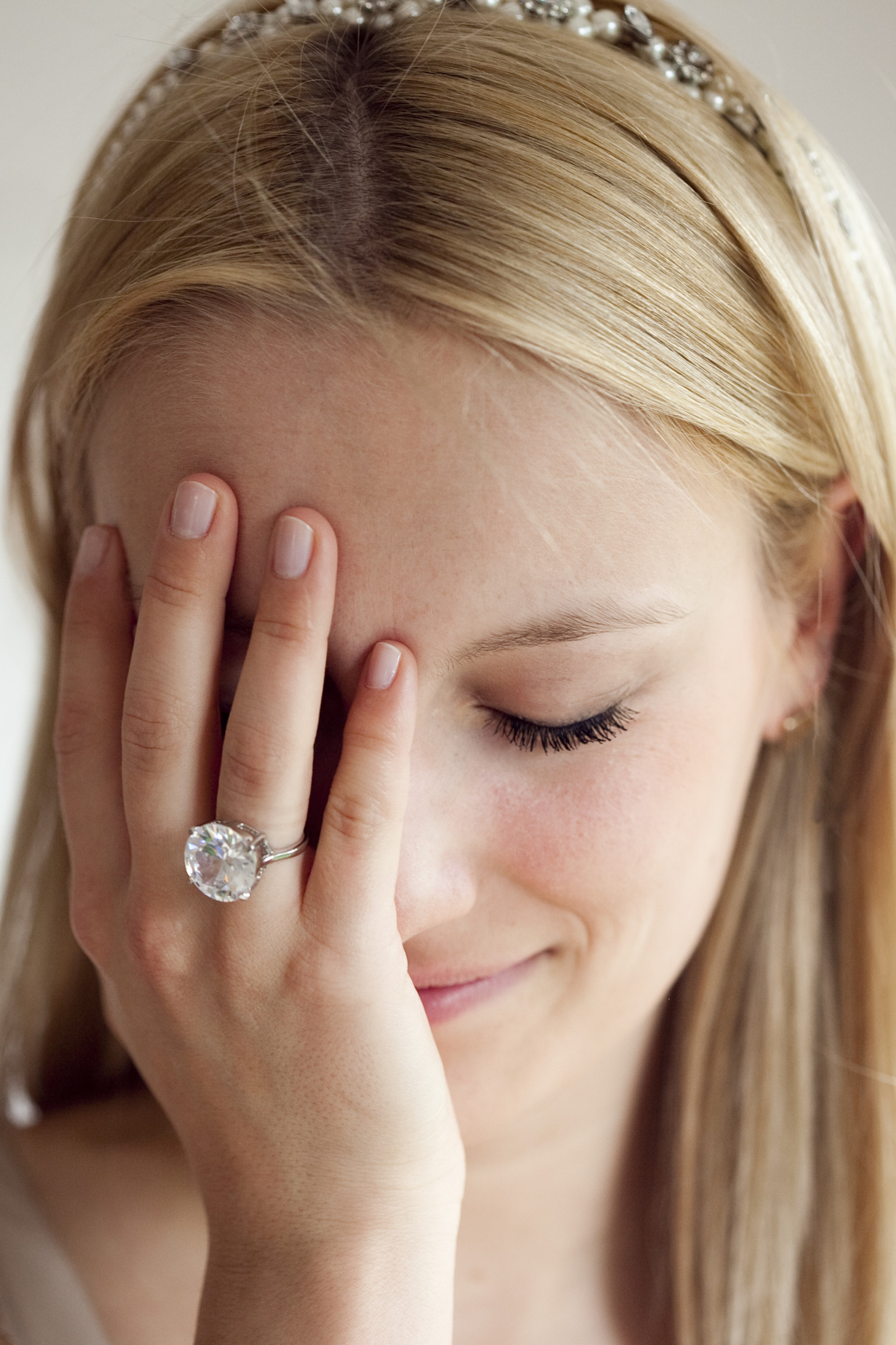 wedding ring girlfriend which is worse
