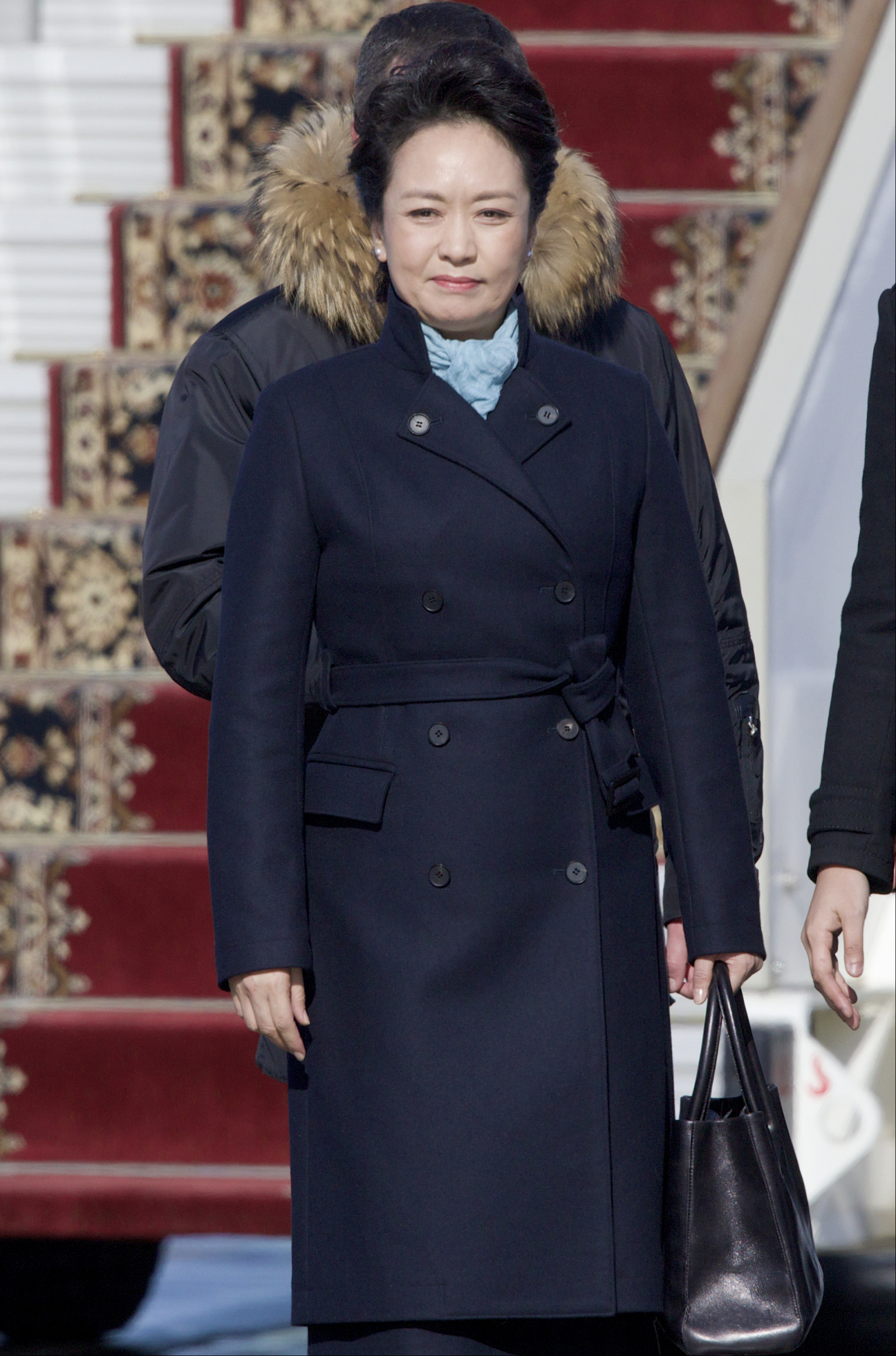 Peng Liyuan Is Best-Dressed First Lady, Vanity Fair Says (PHOTOS) | HuffPost