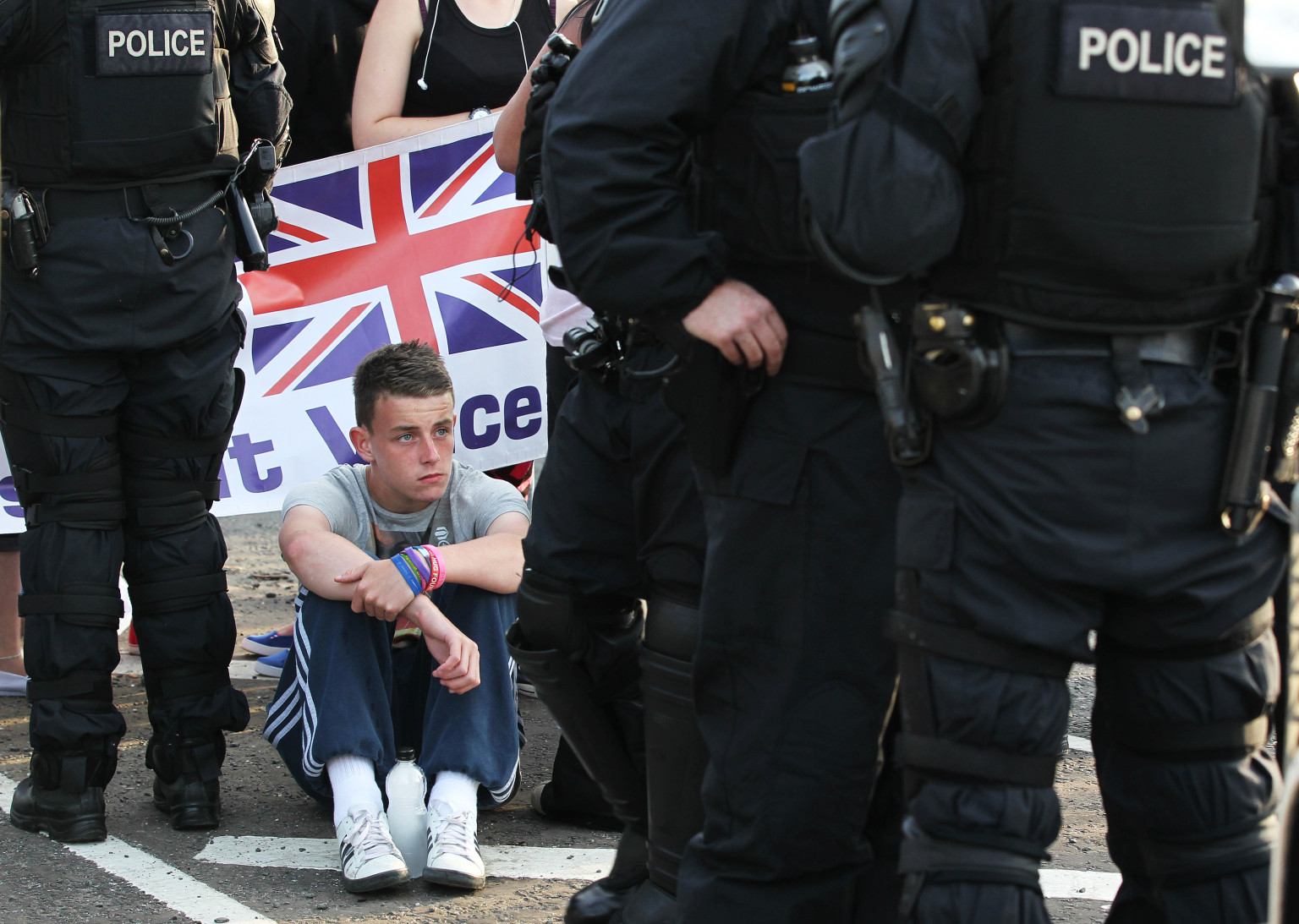 Northern Ireland Sectarian Violence Continues Despite 1998 Peace