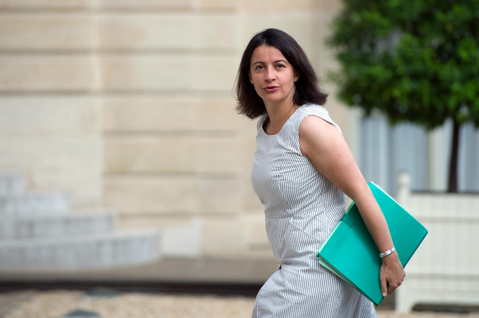 Cécile Duflot a envisagé de quitter le gouvernement après l'éviction de