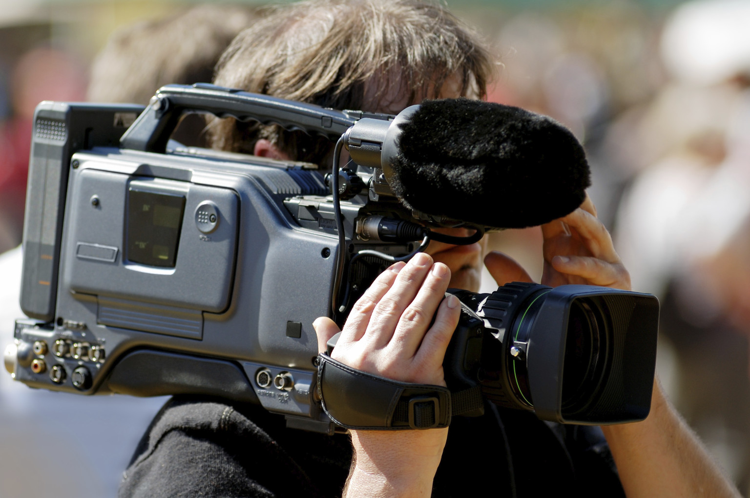 o-NEWS-CAMERA-facebook.jpg