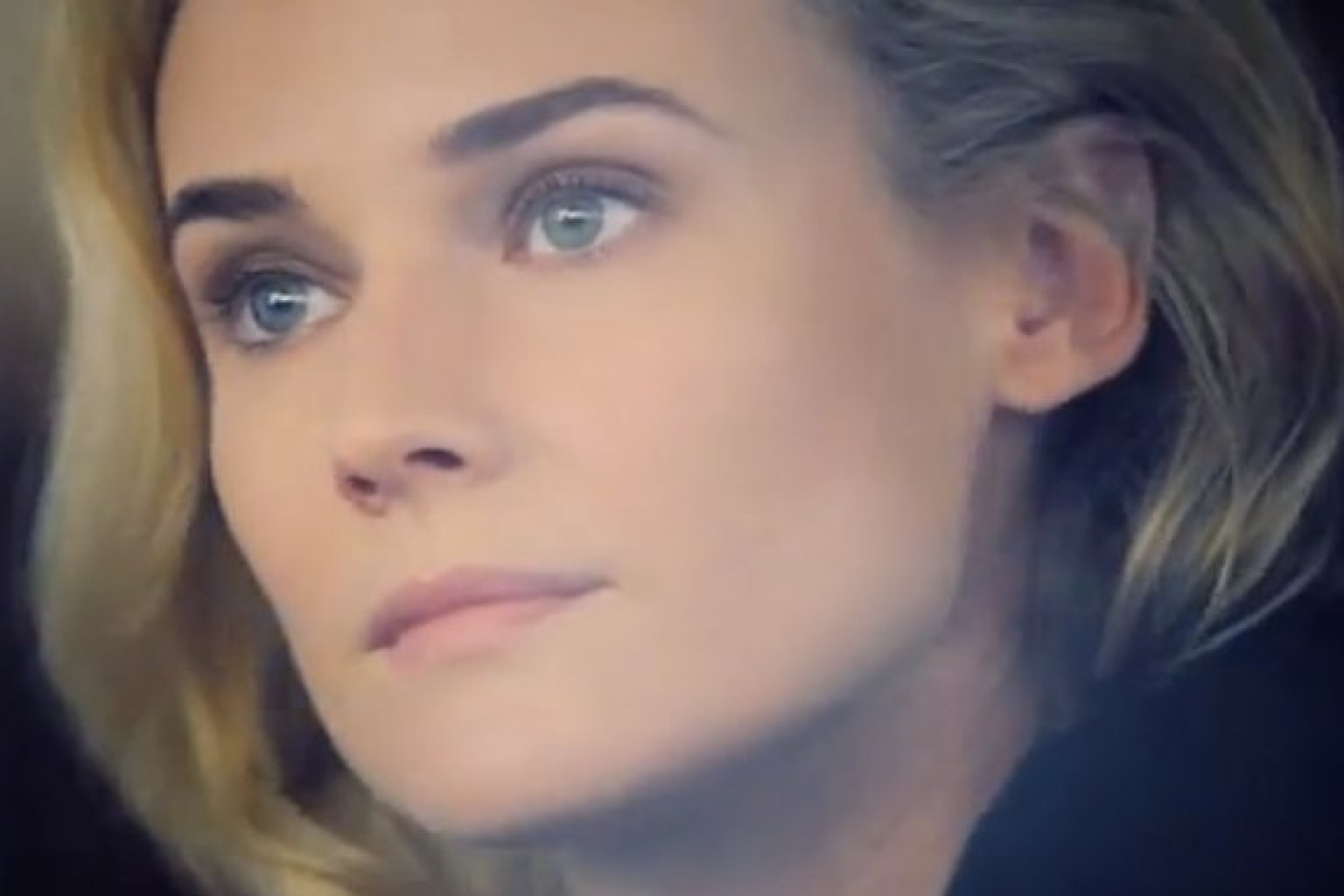 Diane Kruger Pulls A Brad Pitt In Her New Chanel Ad (VIDEO) | HuffPost