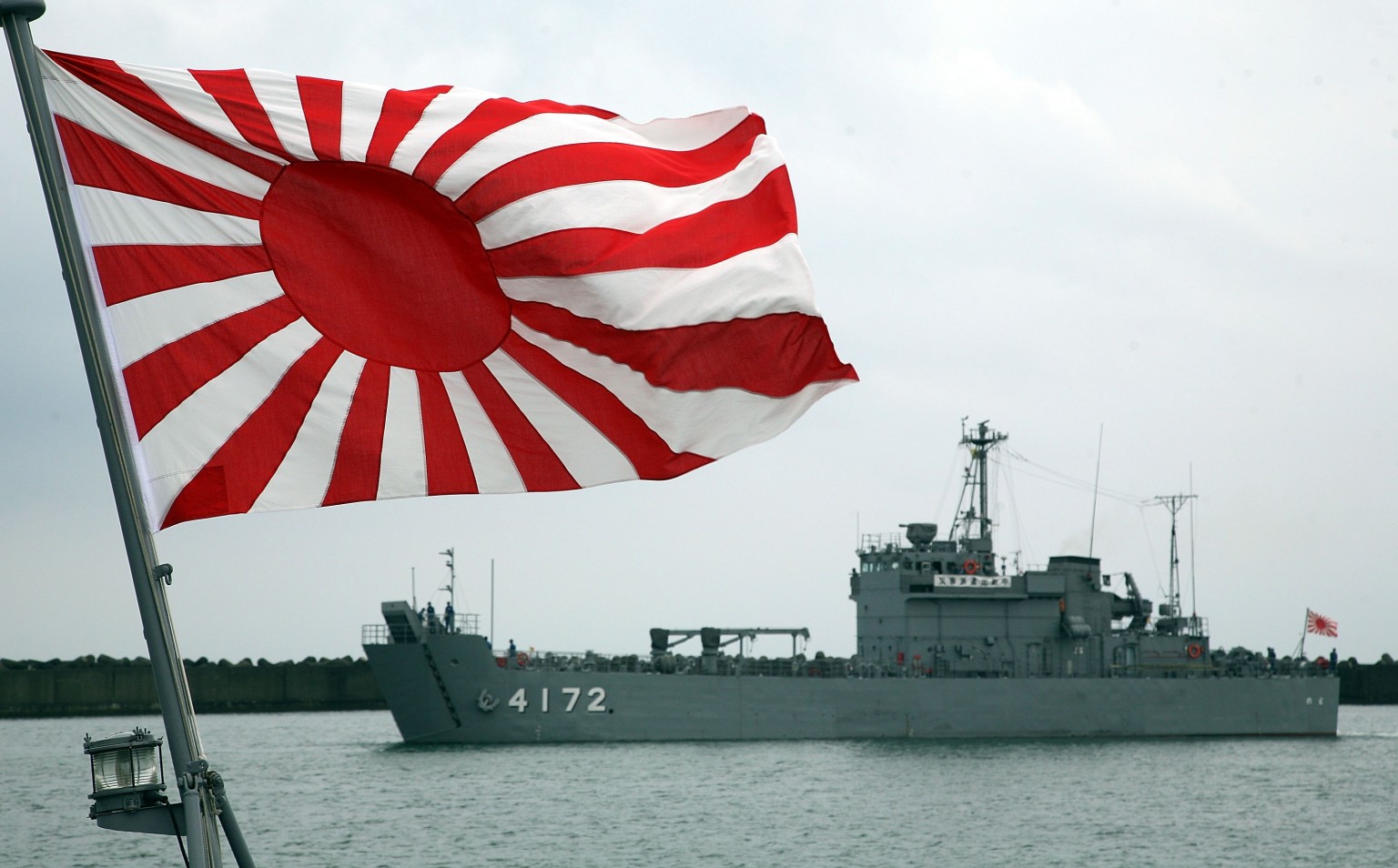 旭日旗「問題なし」日本政府が見解作成へ1536 x 954