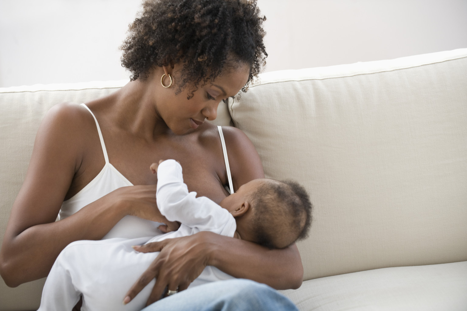 breastfeeding-may-slash-alzheimer-s-risk-study-finds-huffpost