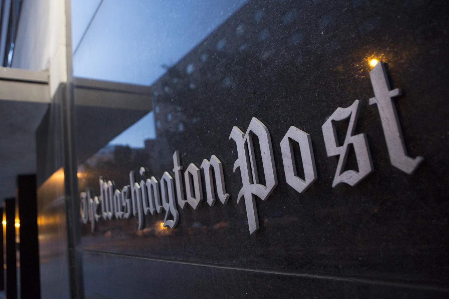 Under Amazon's CIA Cloud The Washington Post HuffPost