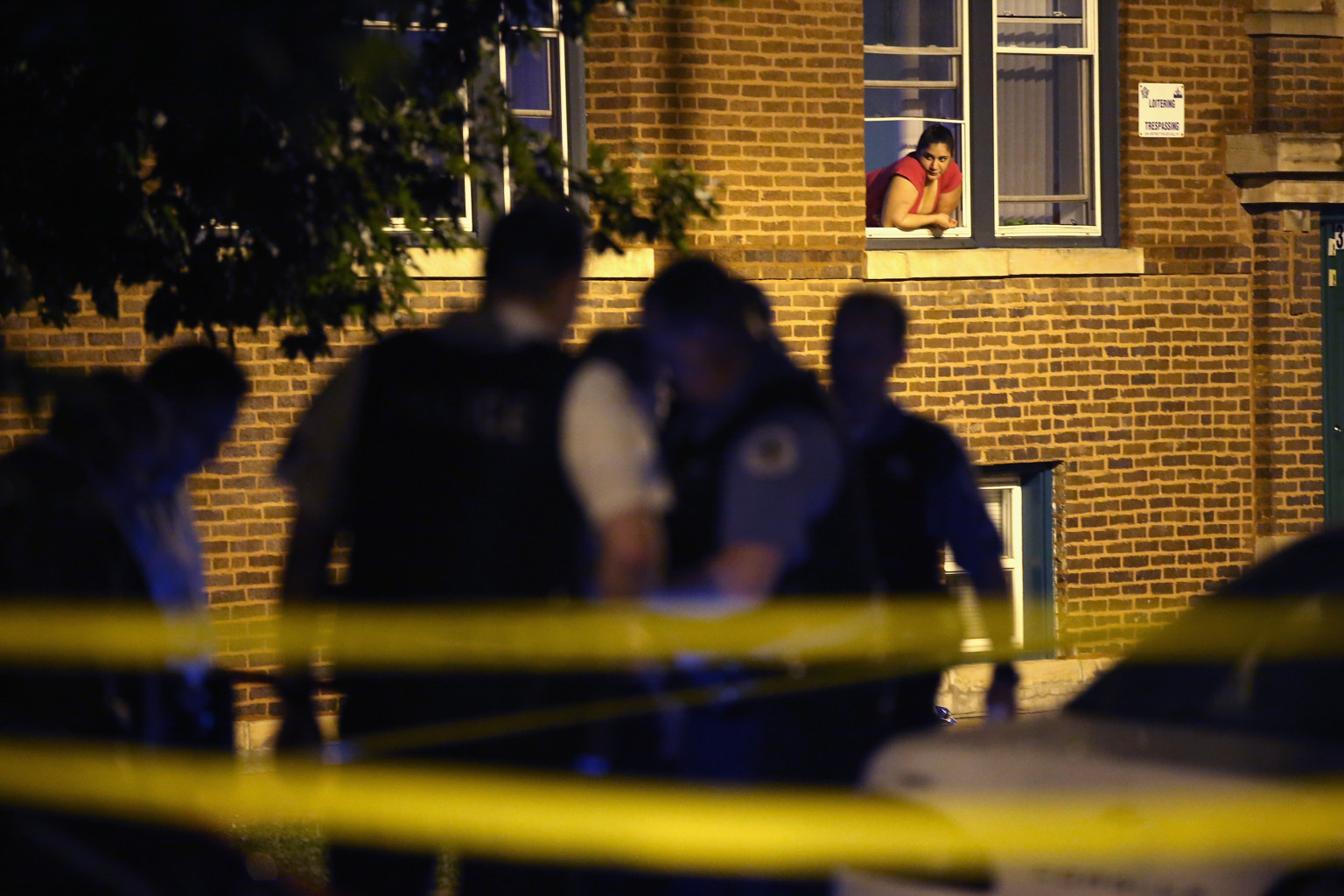 Chicago Shootings 8 Wounded Citywide In Just Four Hours Of Gunfire